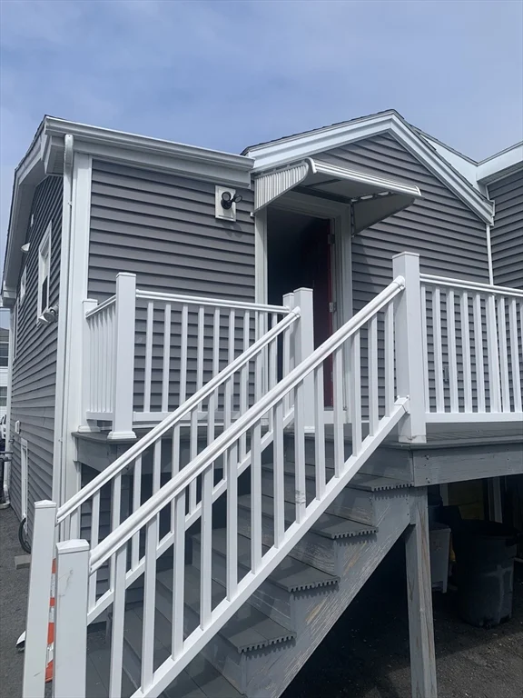 68 Shawmut St, Revere
