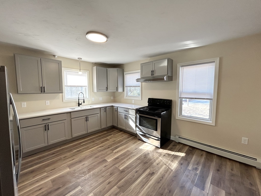 182 Smith St, North Attleboro