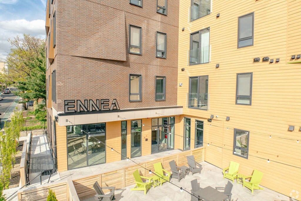 9 Central St, Somerville