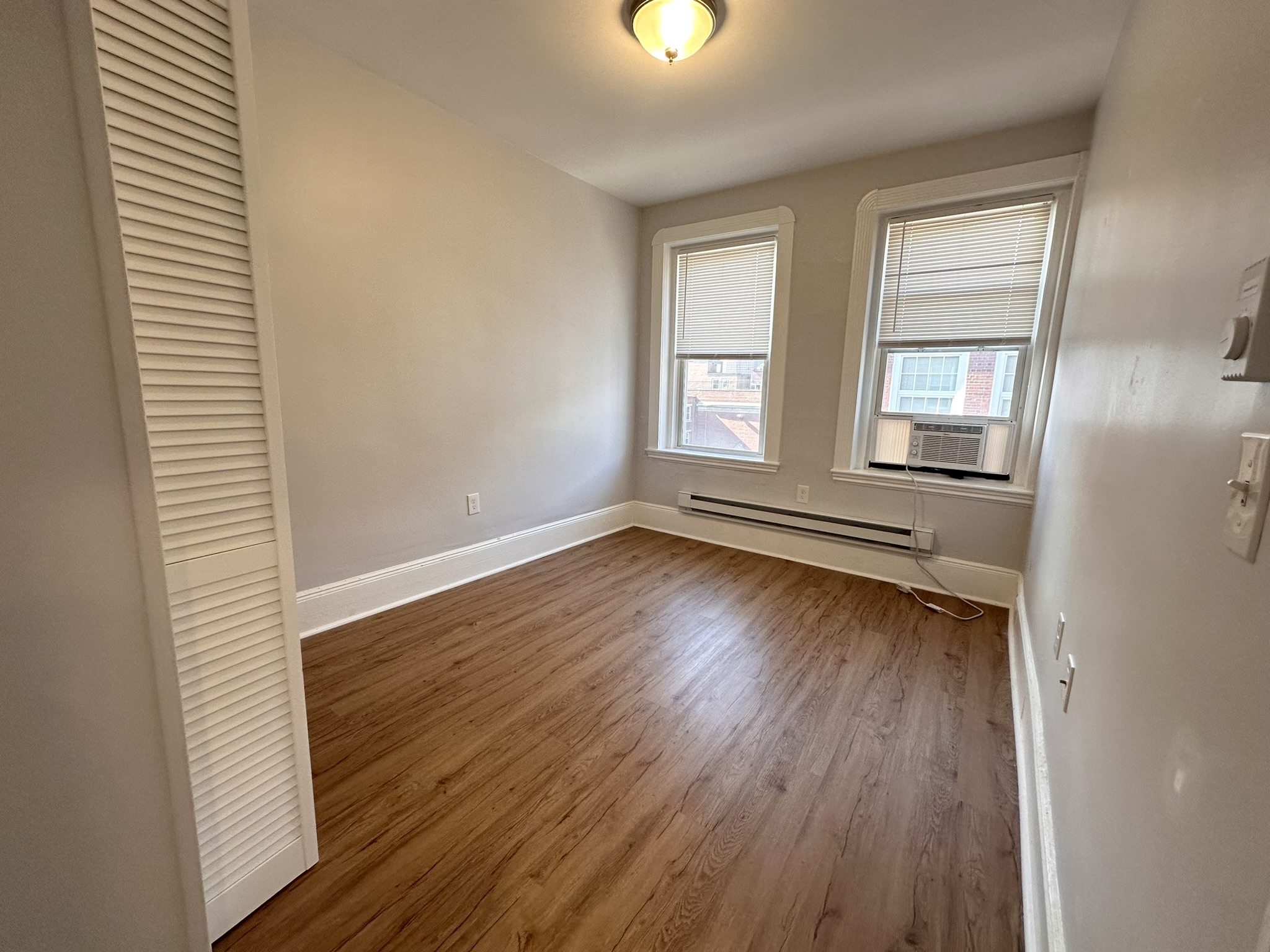 2 bed, 1 bath apartment for rent at 65 Charter St Unit 5F, North End — photo 3 of 20