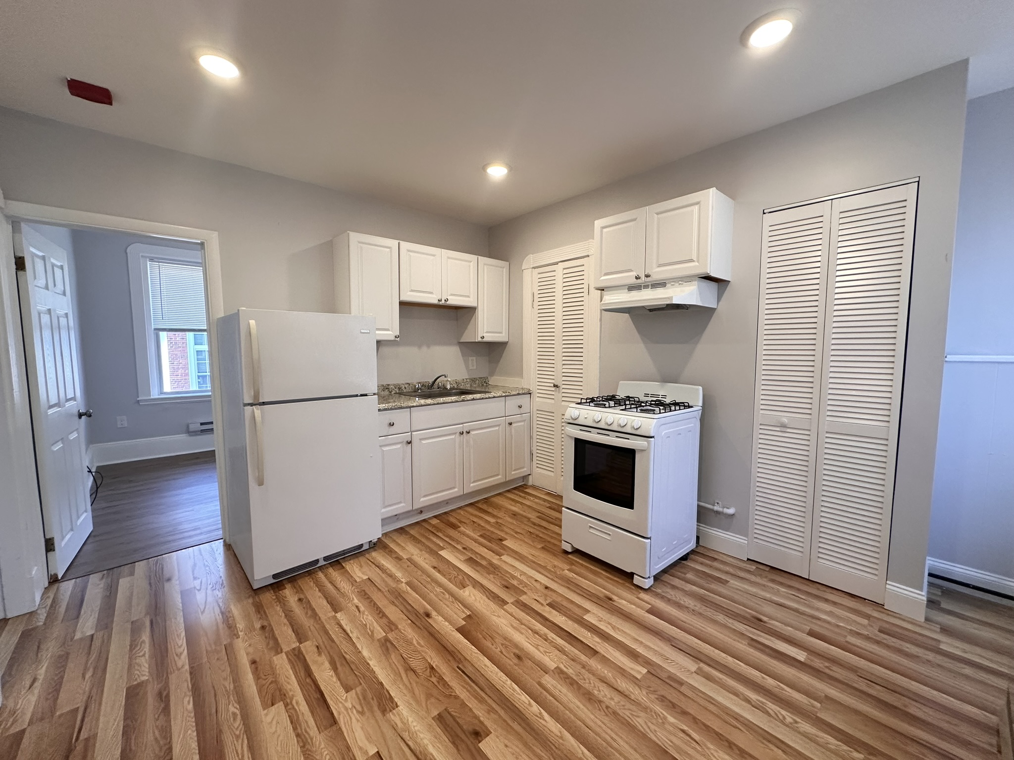 2 bed, 1 bath apartment for rent at 65 Charter St Unit 5F, North End — photo 6 of 20