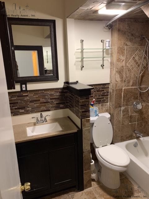 16 Newbury St, Teele Square