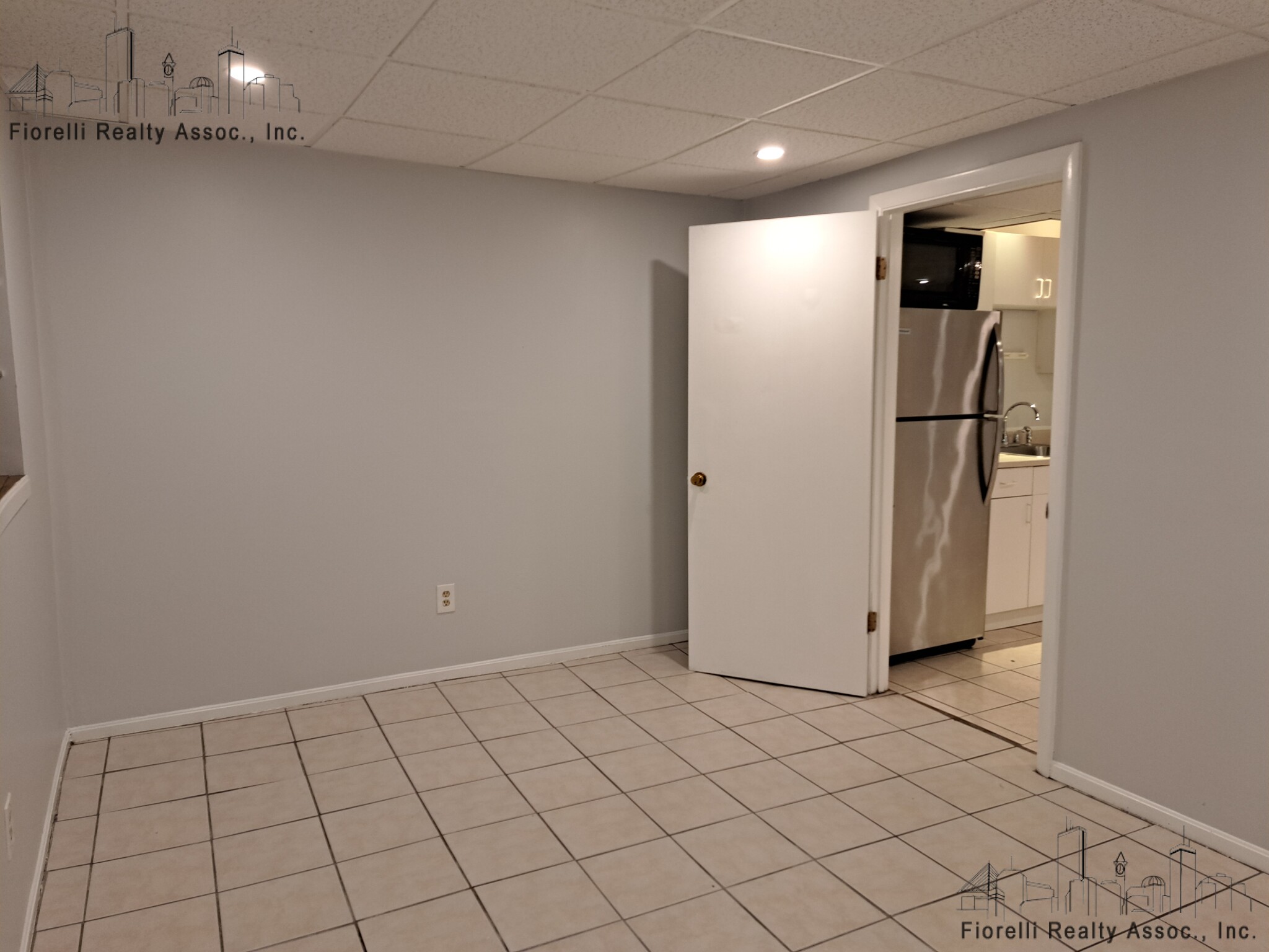 195 Endicott St, North End