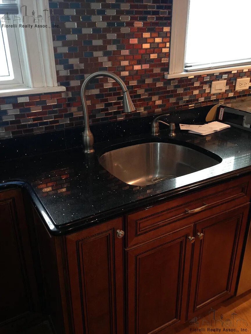 4 bed, 2 bath apartment for rent at 862 5th St Unit 1, South Boston — photo 10 of 14