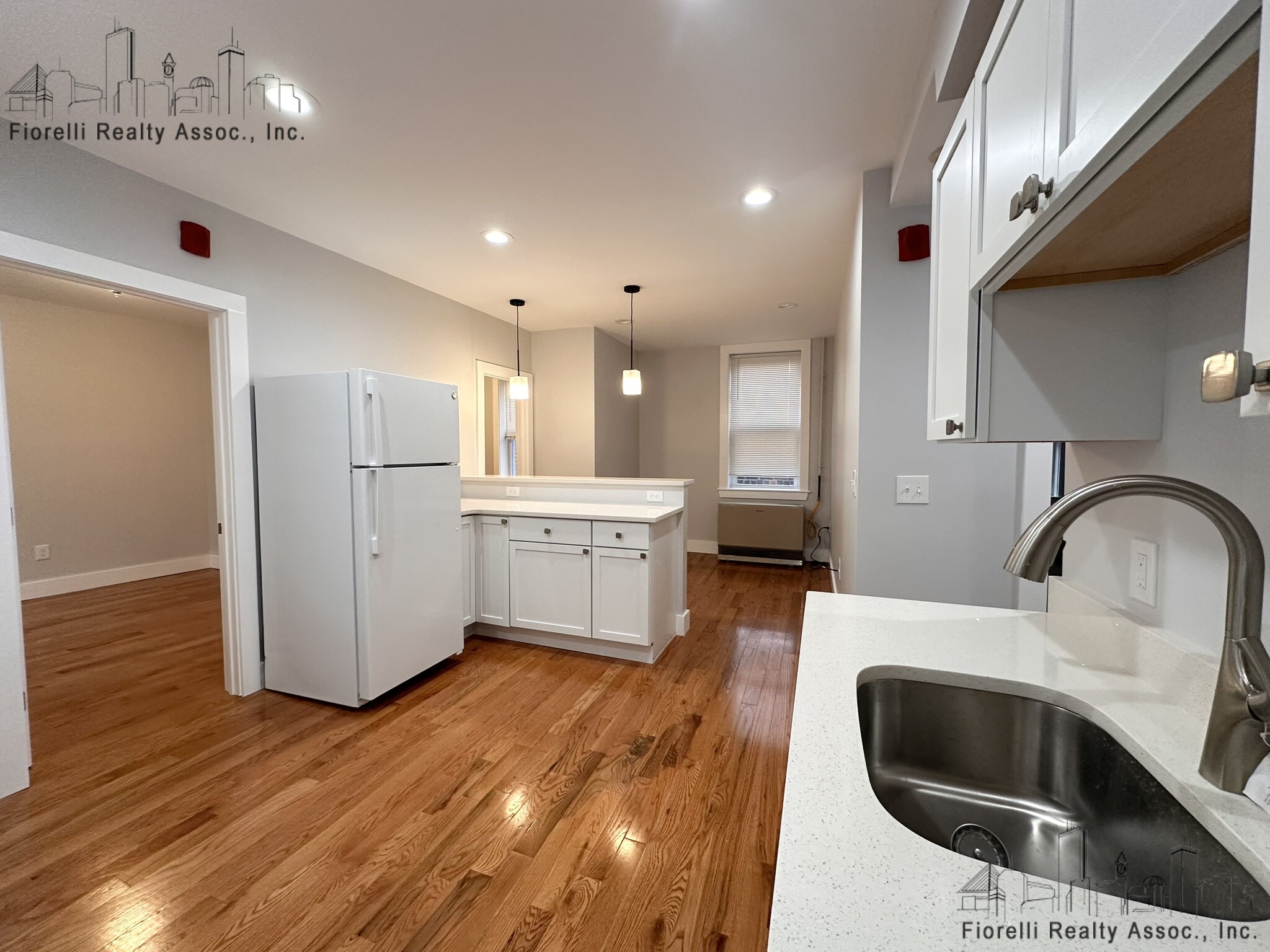 2.5 bed, 1 bath apartment for rent at 39 Clark St Unit 44, North End