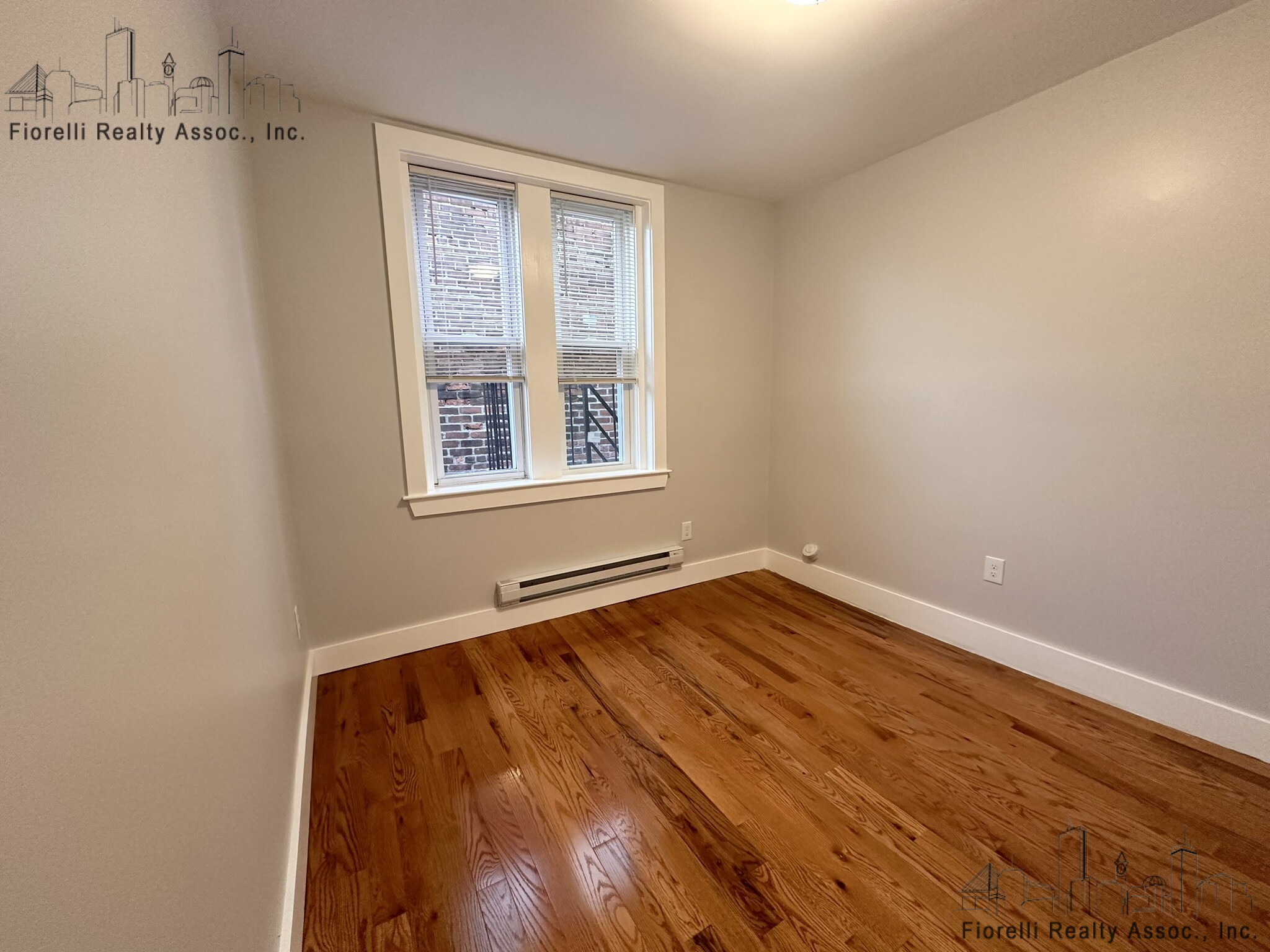 2.5 bed, 1 bath apartment for rent at 39 Clark St Unit 44, North End — photo 5 of 12