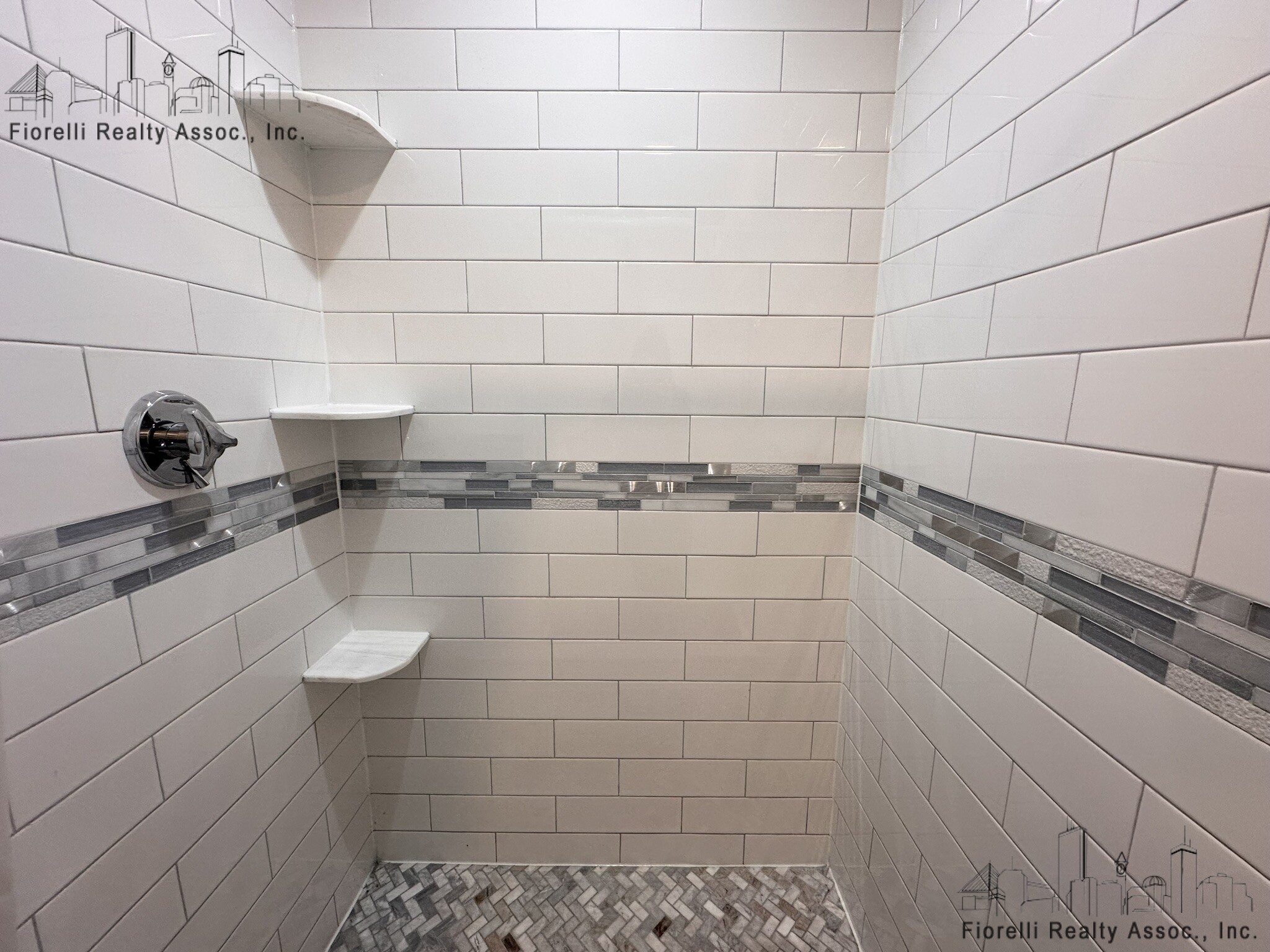 2.5 bed, 1 bath apartment for rent at 39 Clark St Unit 44, North End — photo 12 of 12