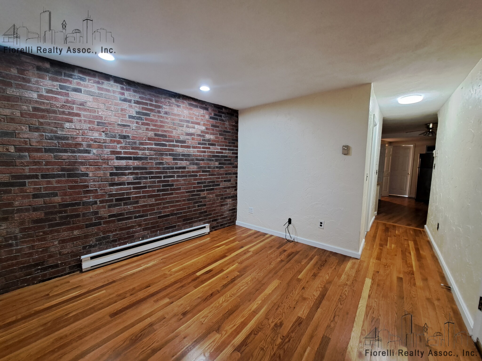 159 Salem St, North End