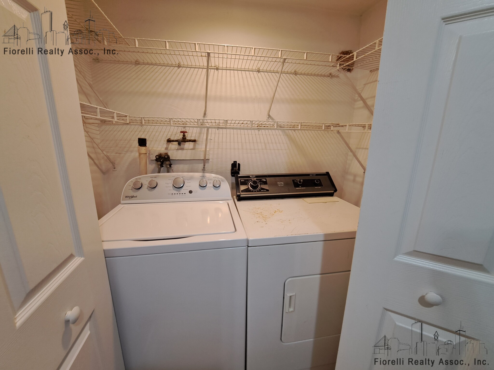 159 Salem St, North End