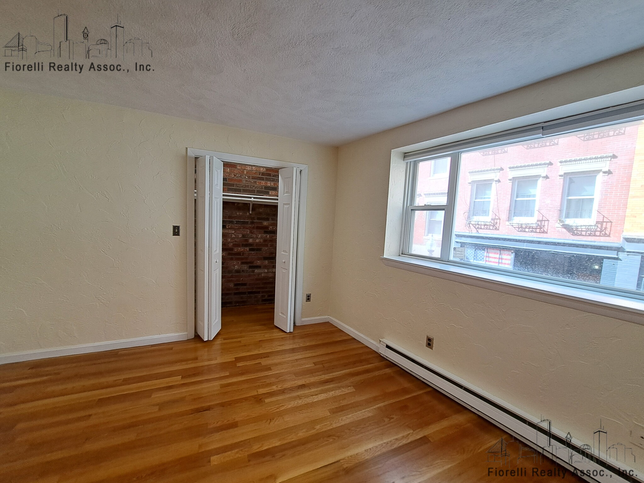 159 Salem St, North End