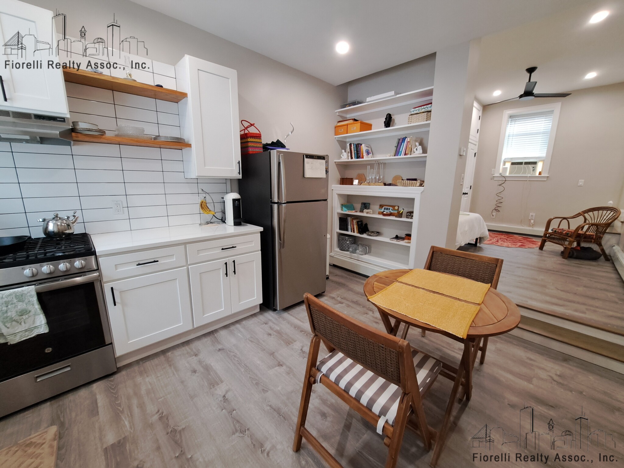 Studio bed, 1 bath apartment for rent at 56 Prince St Unit 10, North End — photo 2 of 8