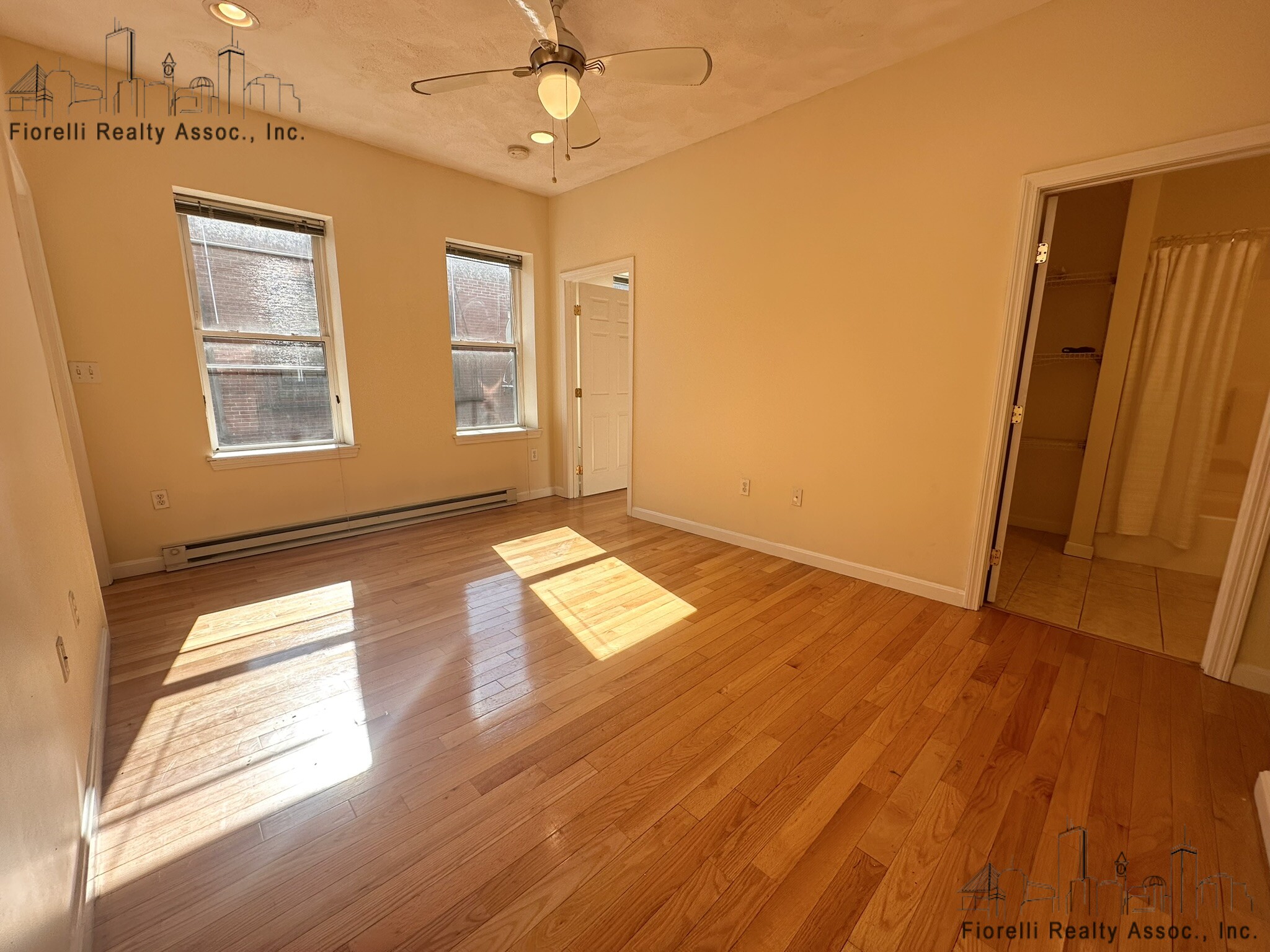 3 bed, 1 bath apartment for rent at 38 North Bennet St Unit 4, North End — photo 2 of 17