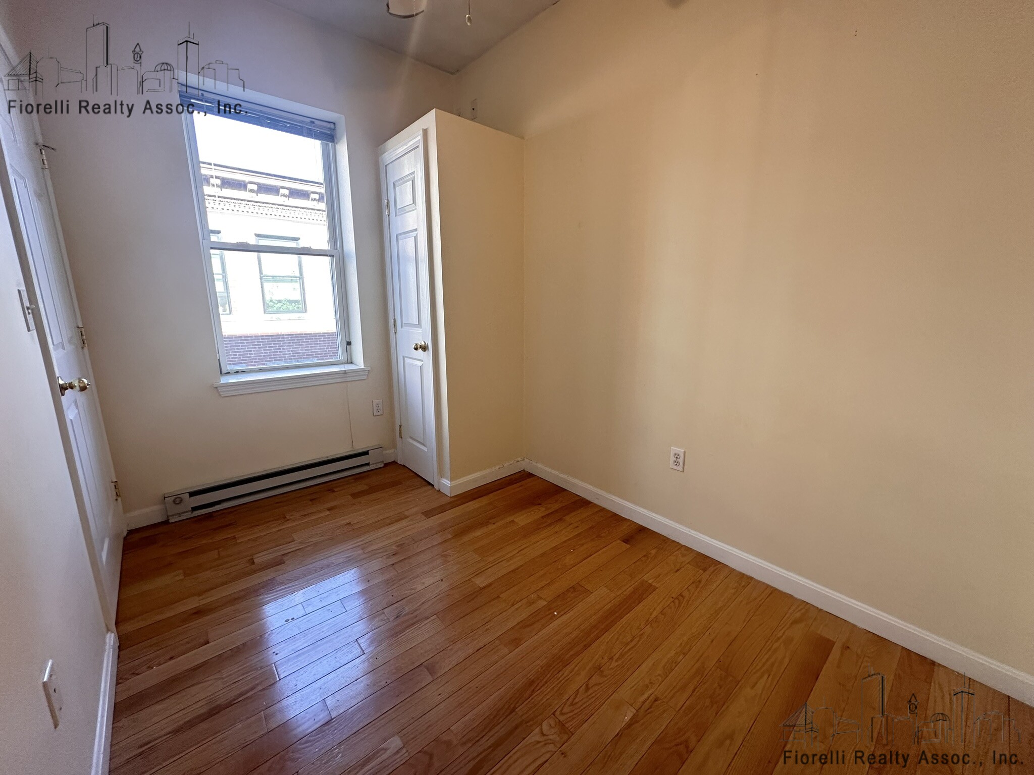 3 bed, 1 bath apartment for rent at 38 North Bennet St Unit 4, North End — photo 15 of 17