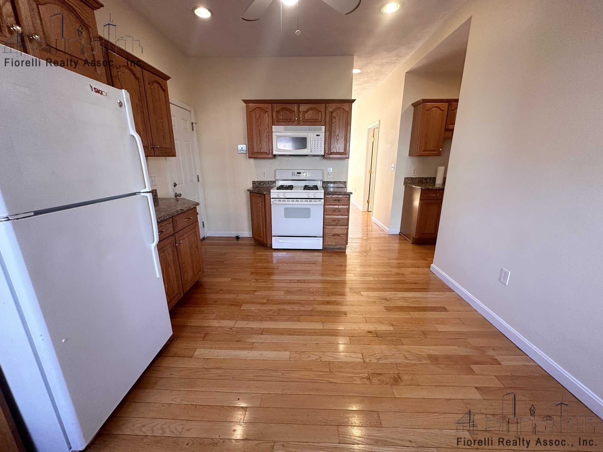 3 bed, 1 bath apartment for rent at 38 North Bennet St Unit 4, North End — photo 12 of 17