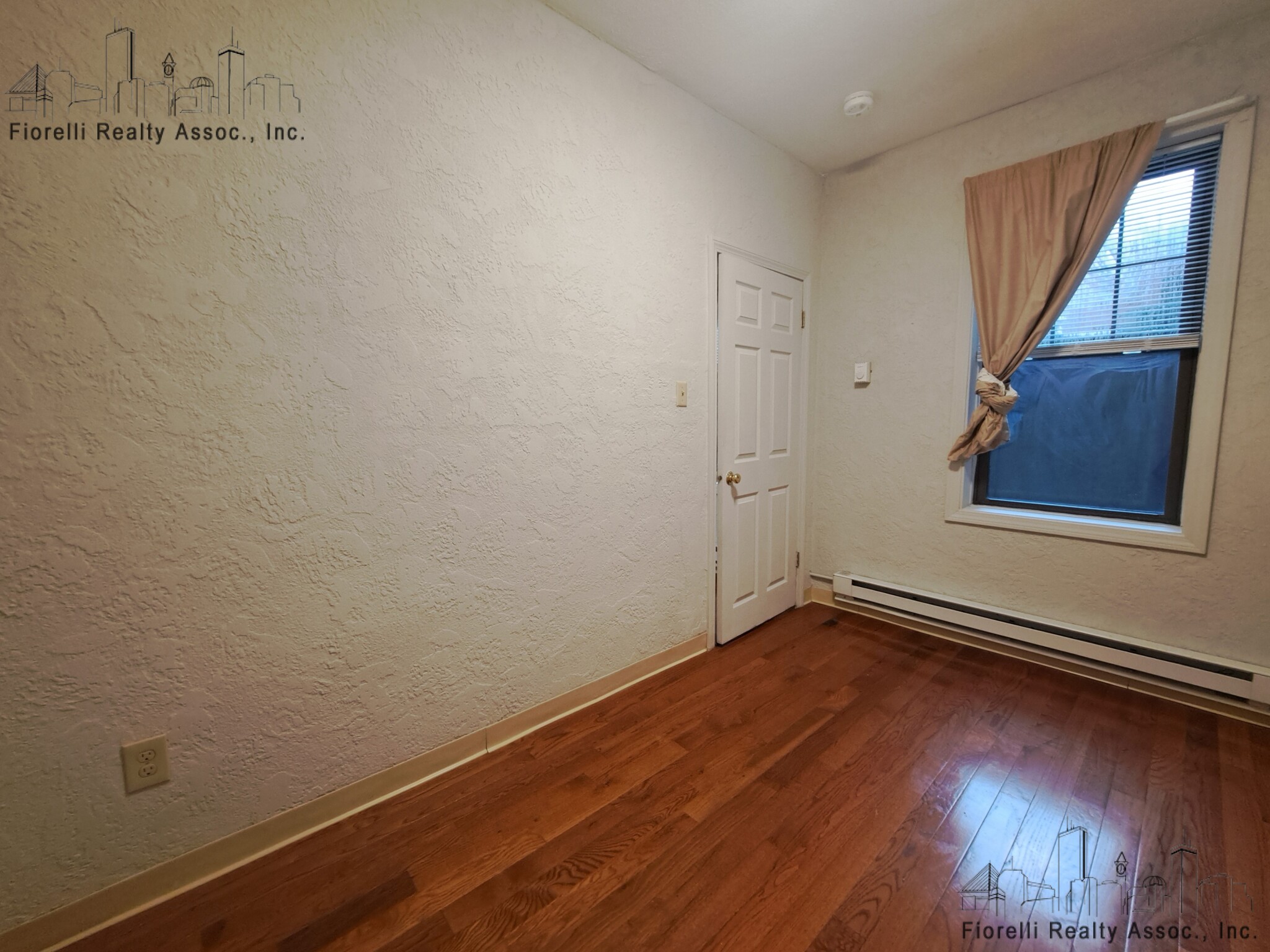 165 Endicott St, North End