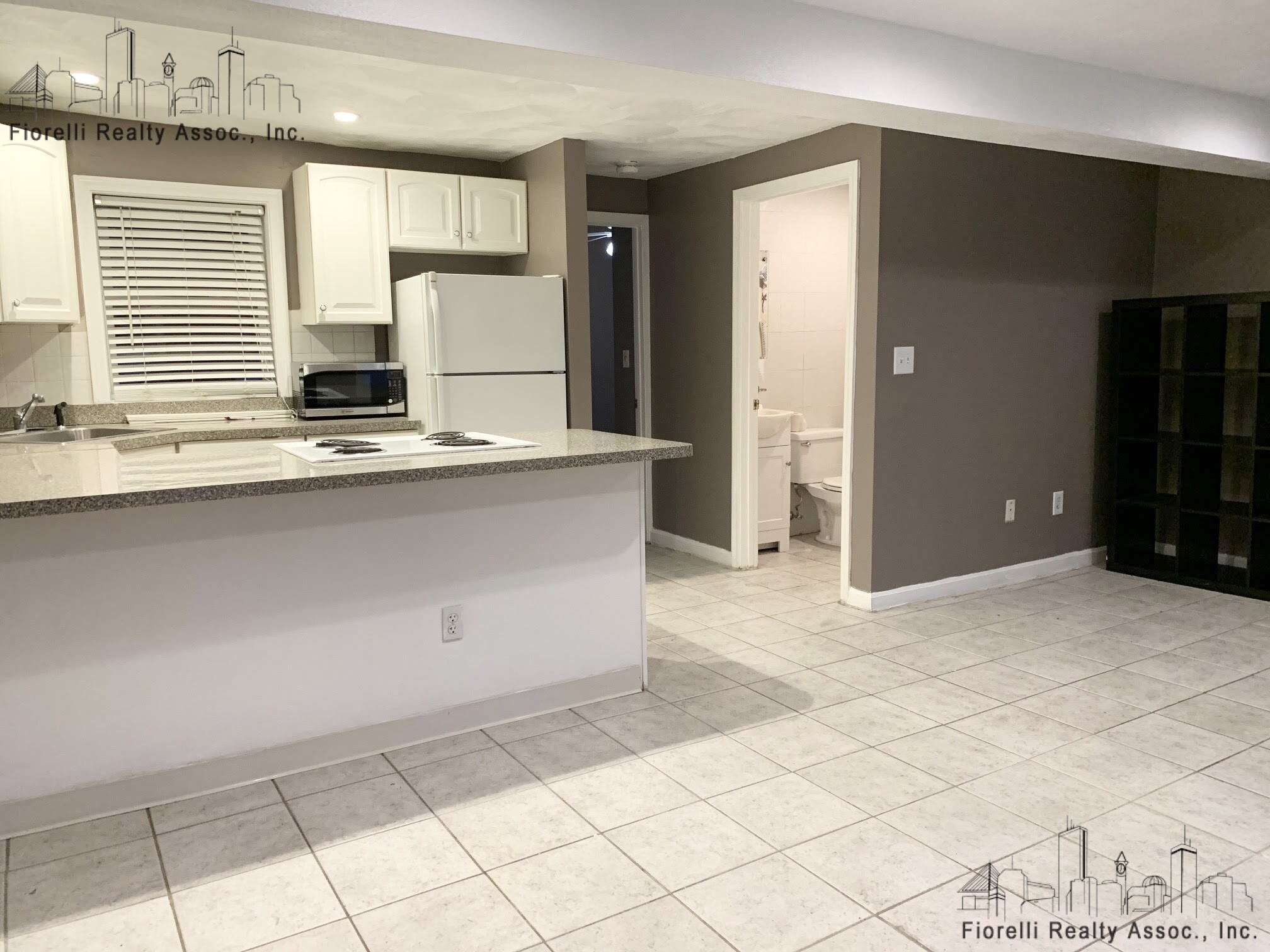 16 Parmenter St, North End