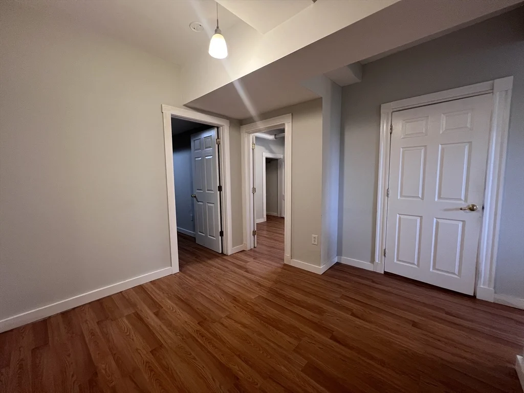 7 Sherborn Ct, Medford