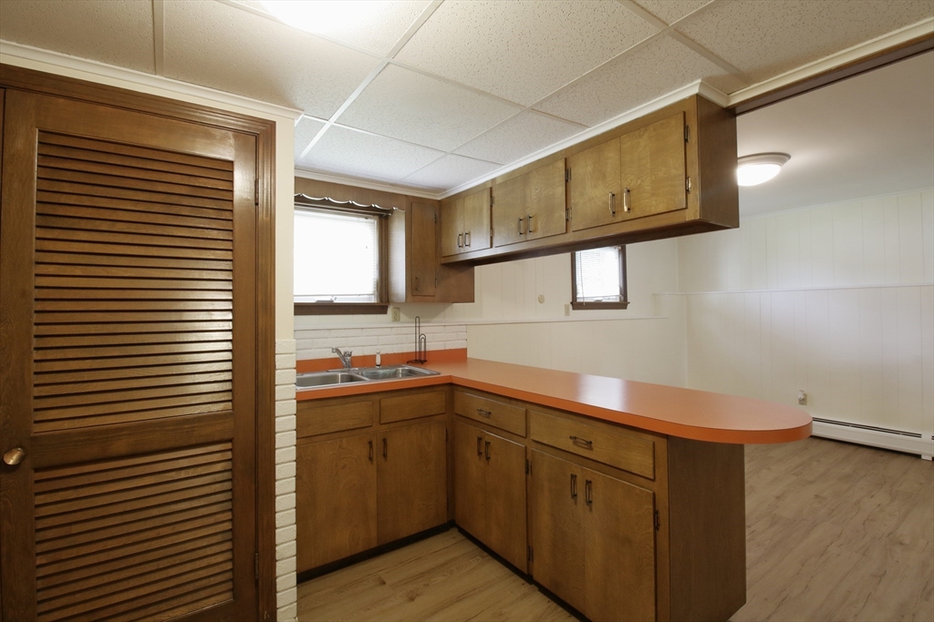 116 Bliss St, Fall River