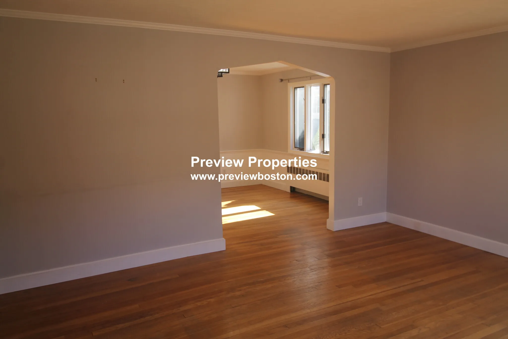 14 Caltha Rd, Oak Square