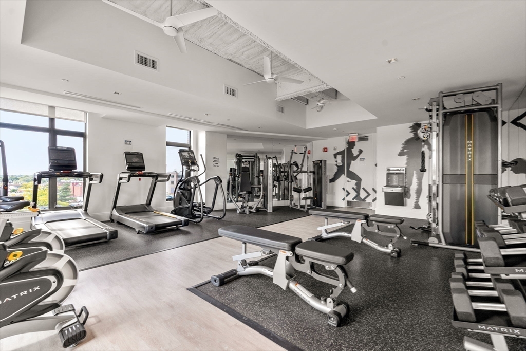 191 Washington St, Brighton