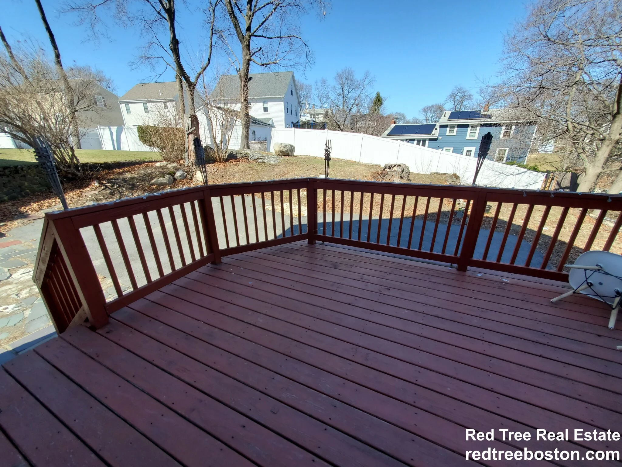 77 Rock Glen Rd, Medford