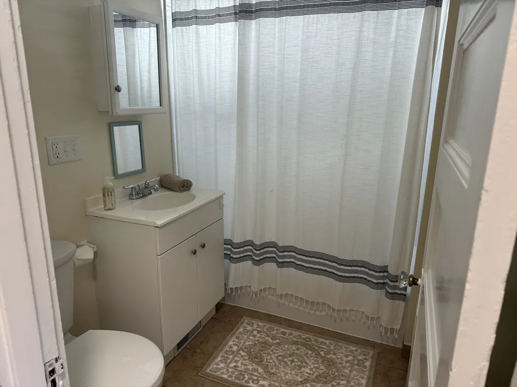 99 Fayerweather, West Cambridge