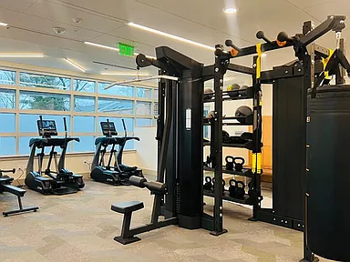 11 Independence Dr, Chestnut Hill