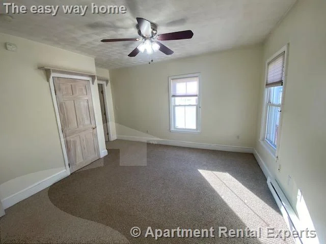 16 Waverly St, Everett