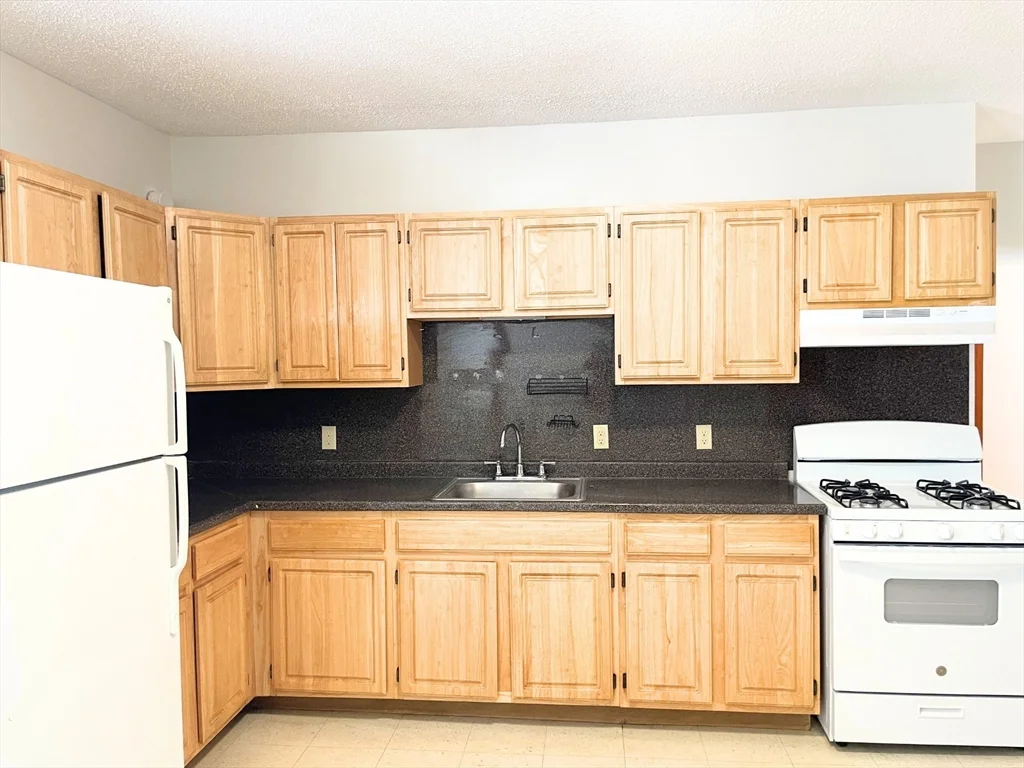 25 Bennett St, Beverly