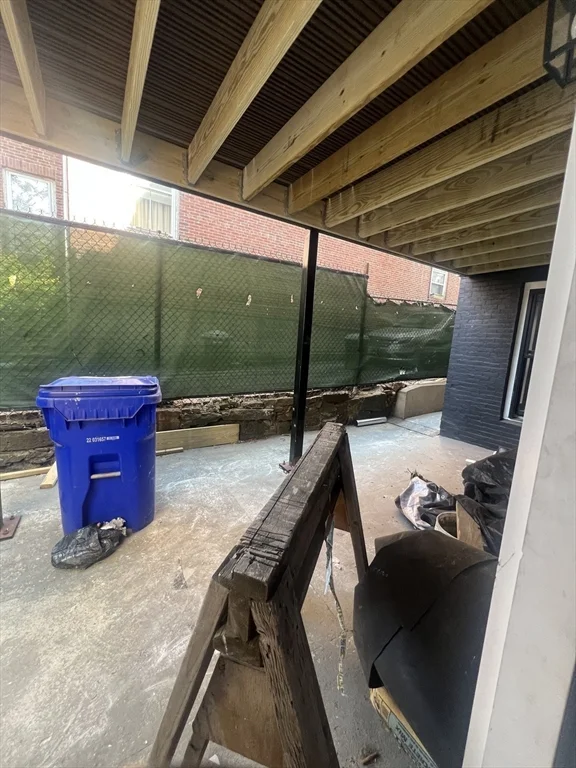 395 W 4th St, South Boston