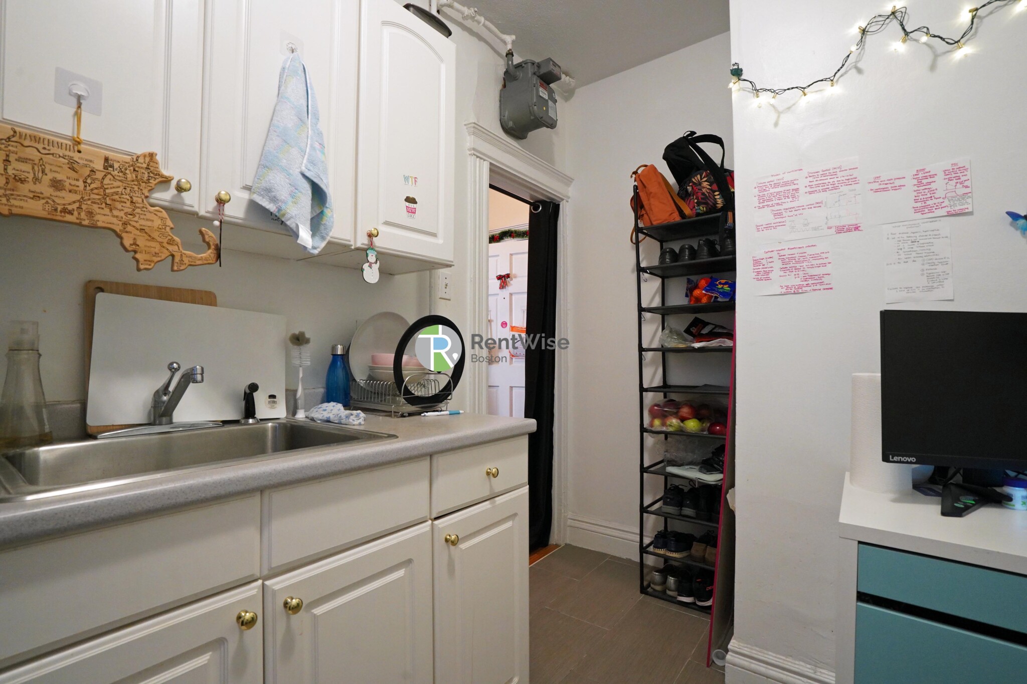 6 Camelot Ct, Brighton