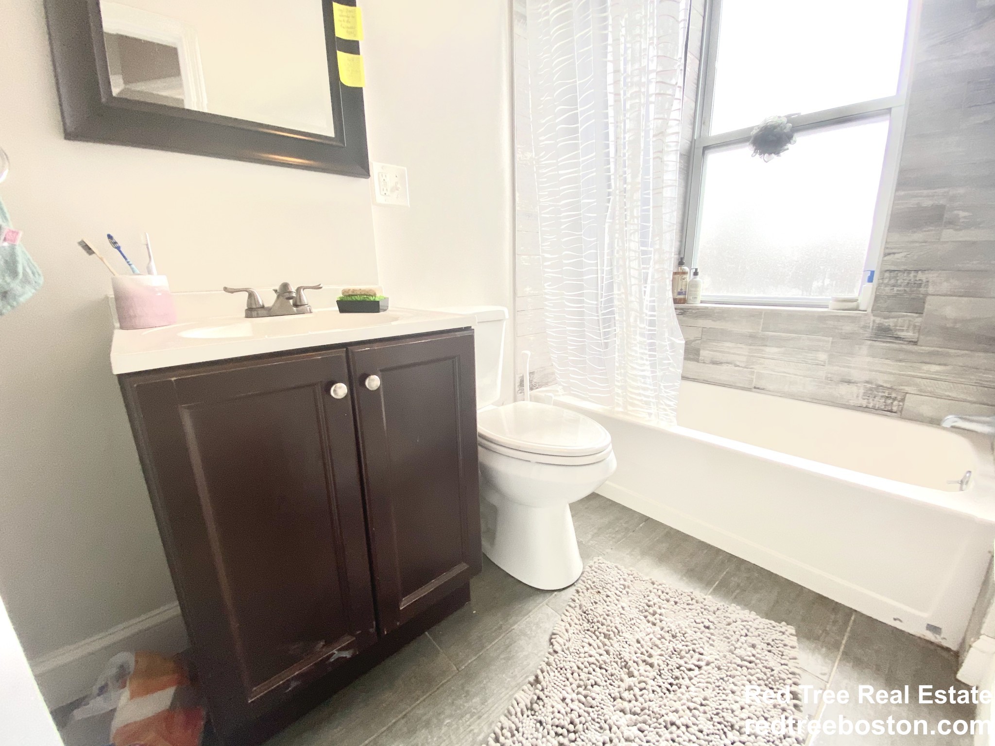 241 Maverick St, East Boston