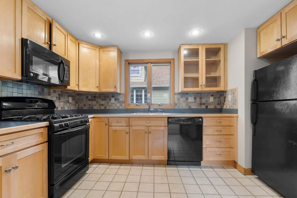 5-7 Linwood Ave, Melrose