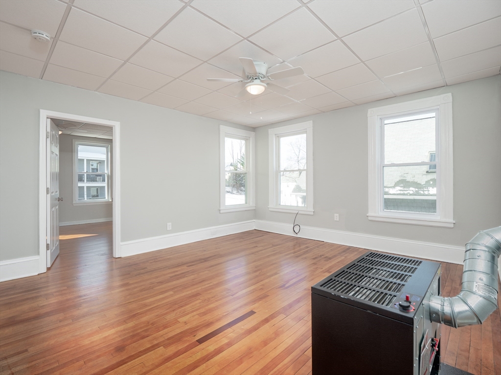 95 Green Hill Pkwa, Worcester