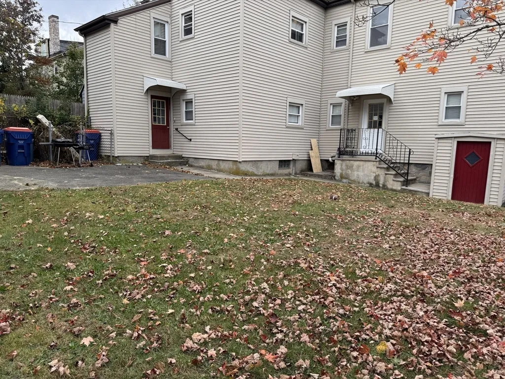 148 Maxfield St, New Bedford