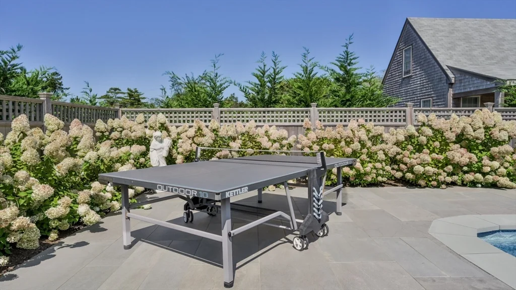 11 Miller Ln, Nantucket