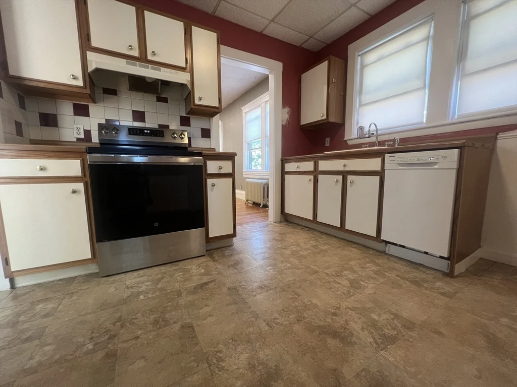 35-37 Flett Rd, Belmont