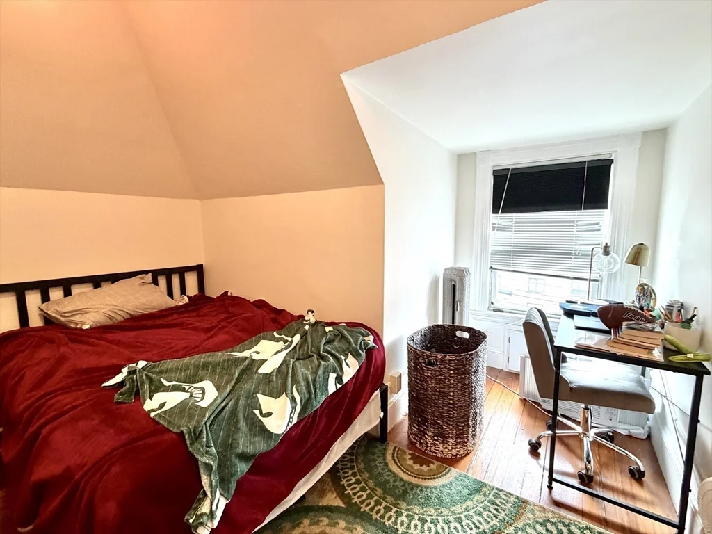 18 Winslow Rd, Coolidge Corner