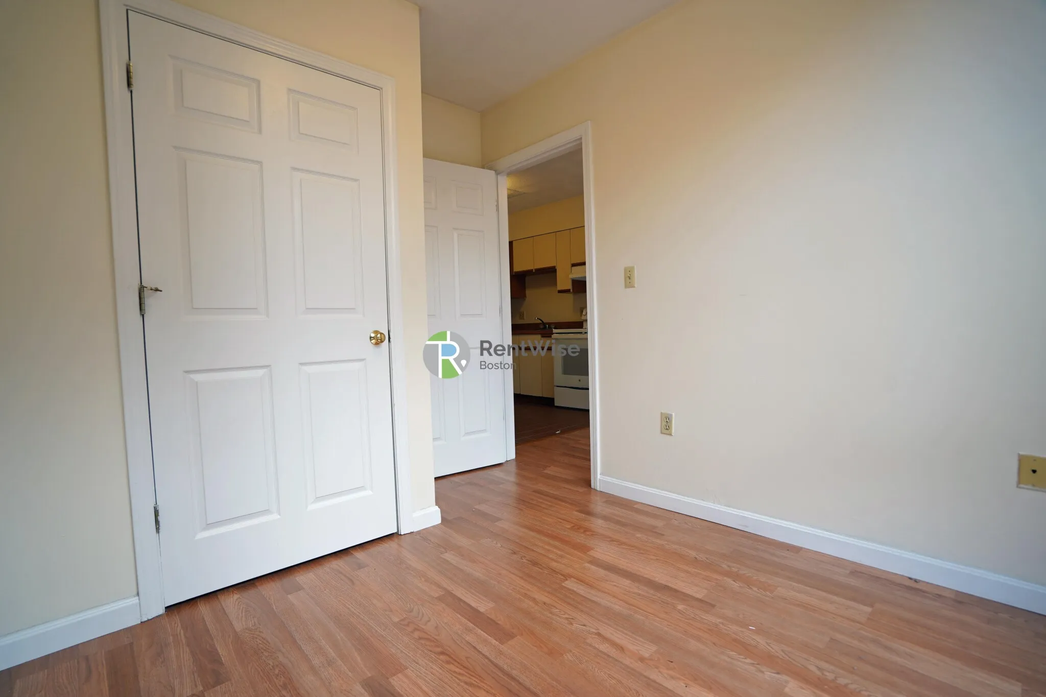 81 Essex St, Chinatown