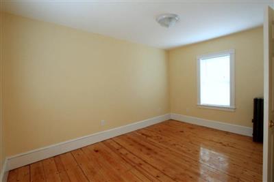 6 White Street Pl, North Cambridge