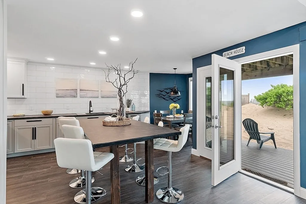 4 Northern Blvd, Plum Island