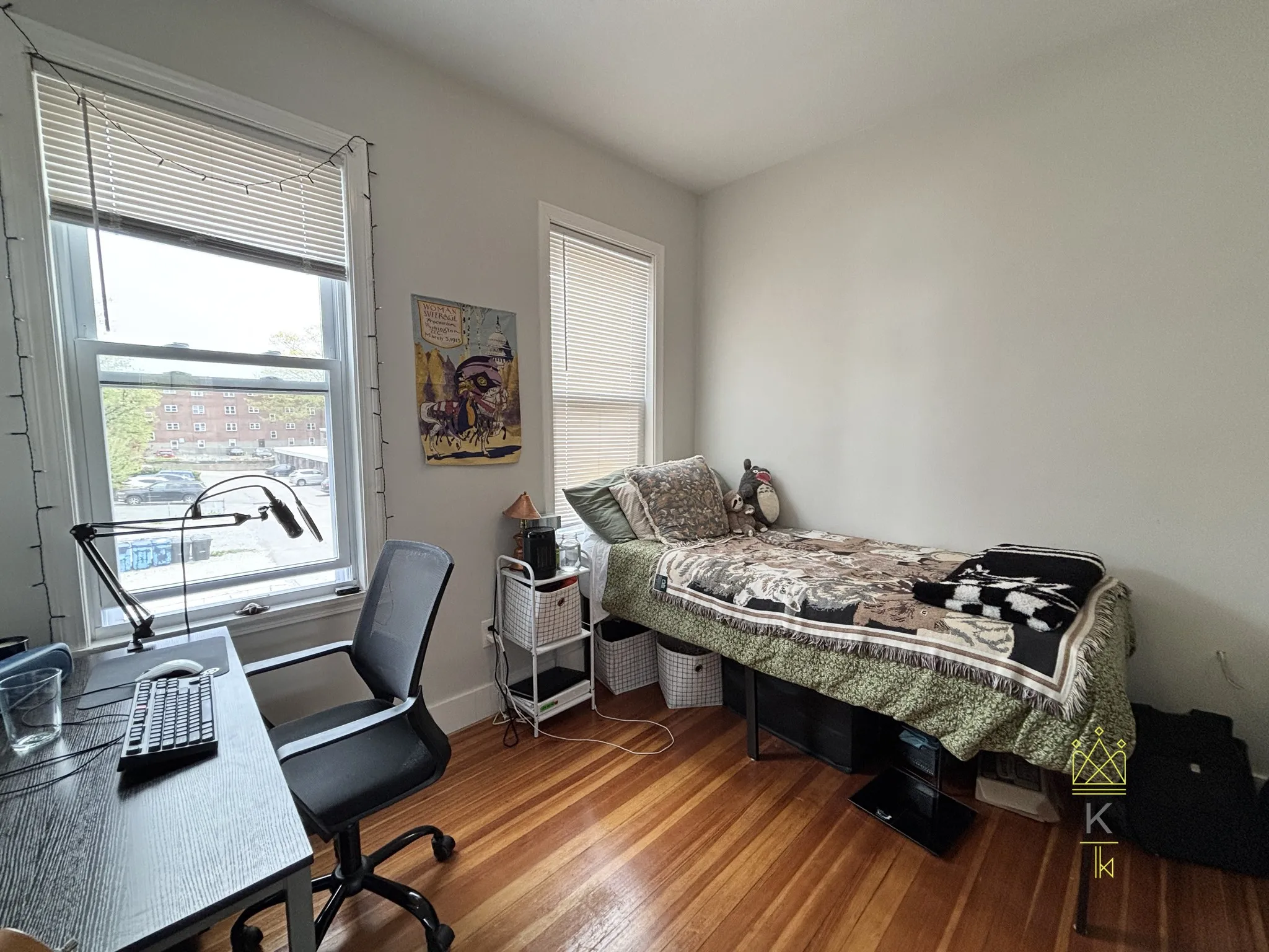 175 Harvard St, Coolidge Corner