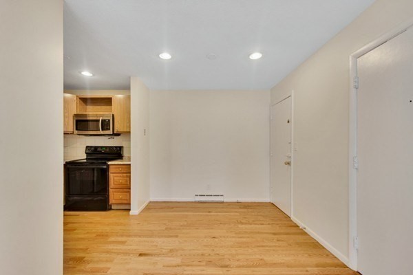 10 Scottfield Rd, Allston