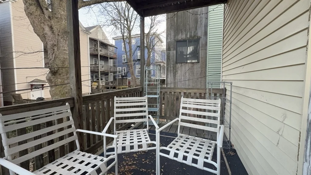 26 Darling, Mission Hill