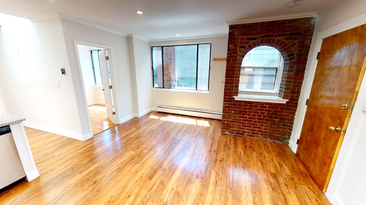 214 Hanover St, North End