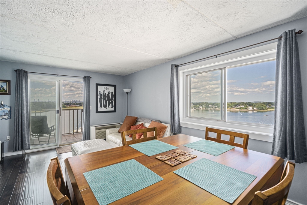 200 Cove Way, Quincy Point