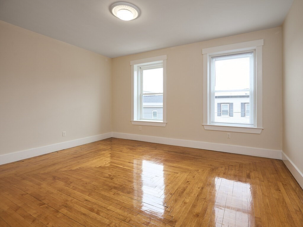 15 Hamilton St, Southbridge