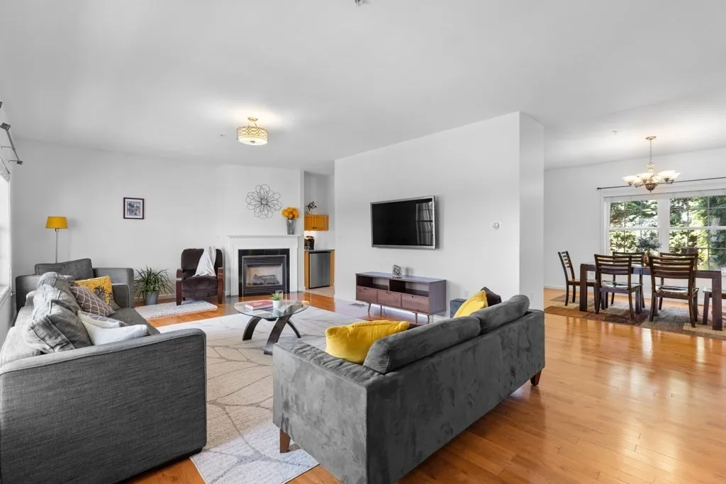 54 Myrtle St, East Somerville