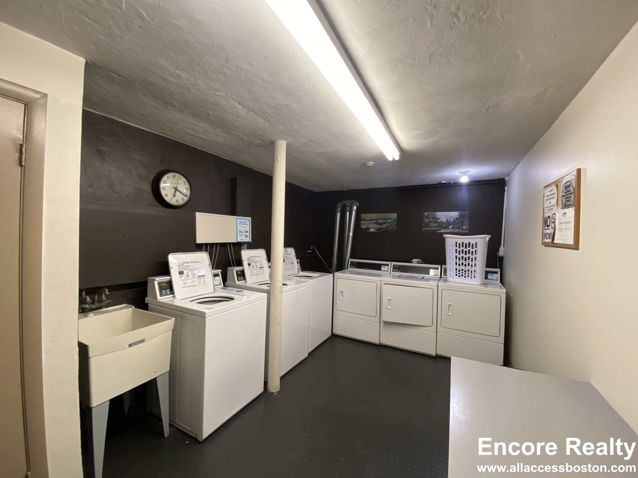 110 Babcock St, North Brookline