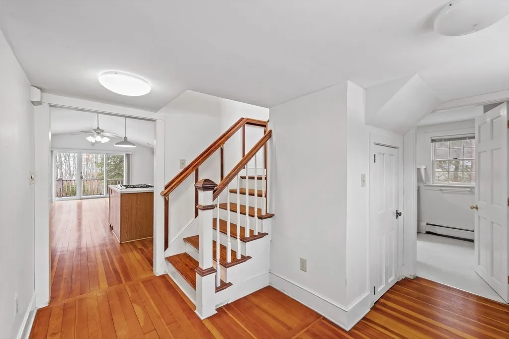 66 Converse Rd, Marion